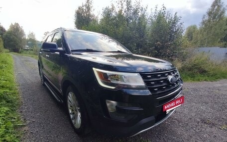 Ford Explorer VI, 2015 год, 3 200 000 рублей, 3 фотография