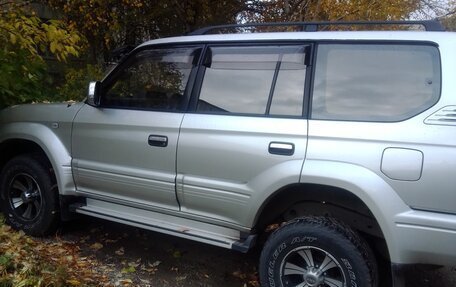 Toyota Land Cruiser Prado 90 рестайлинг, 2001 год, 1 250 000 рублей, 5 фотография