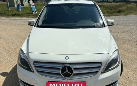 Mercedes-Benz B-Класс, 2012 год, 1 350 000 рублей, 2 фотография