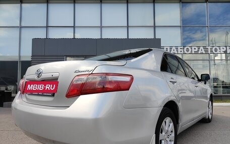 Toyota Camry, 2007 год, 1 350 000 рублей, 2 фотография