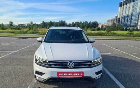 Volkswagen Tiguan II, 2016 год, 3 100 000 рублей, 2 фотография