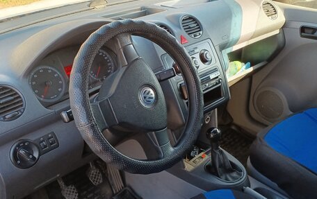 Volkswagen Caddy III рестайлинг, 2007 год, 800 000 рублей, 2 фотография