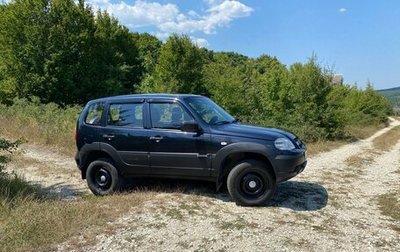 Chevrolet Niva I рестайлинг, 2015 год, 725 000 рублей, 1 фотография