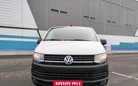 Volkswagen Transporter T6 рестайлинг, 2018 год, 3 159 000 рублей, 2 фотография