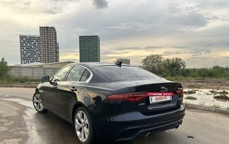 Jaguar XE I рестайлинг, 2019 год, 3 200 000 рублей, 9 фотография