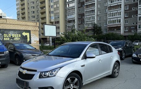 Chevrolet Cruze II, 2012 год, 850 000 рублей, 2 фотография