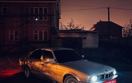 BMW 5 серия, 1992 год, 400 000 рублей, 2 фотография