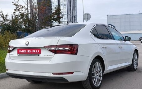 Skoda Superb III рестайлинг, 2018 год, 2 270 000 рублей, 5 фотография