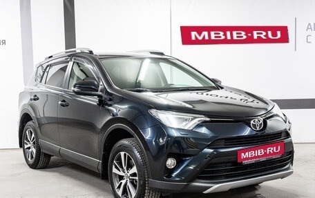 Toyota RAV4, 2018 год, 2 600 000 рублей, 3 фотография