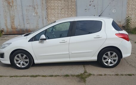 Peugeot 308 II, 2011 год, 630 000 рублей, 3 фотография