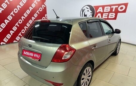 KIA cee'd I рестайлинг, 2011 год, 1 000 000 рублей, 4 фотография