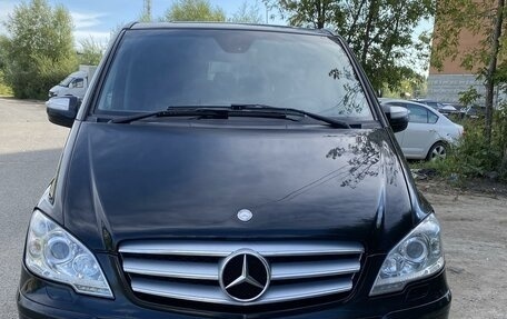 Mercedes-Benz Viano, 2010 год, 2 500 000 рублей, 2 фотография