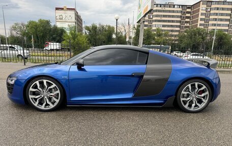 Audi R8, 2011 год, 6 300 000 рублей, 3 фотография