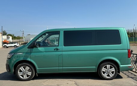 Volkswagen Multivan T6 рестайлинг, 2020 год, 7 400 000 рублей, 2 фотография