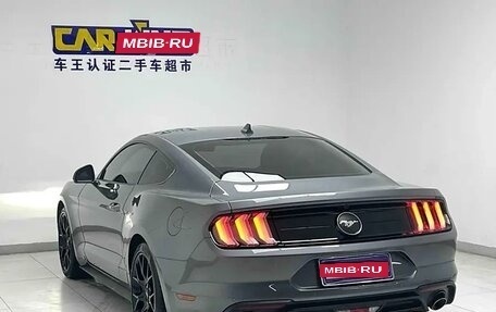 Ford Mustang VI рестайлинг, 2021 год, 3 926 000 рублей, 3 фотография