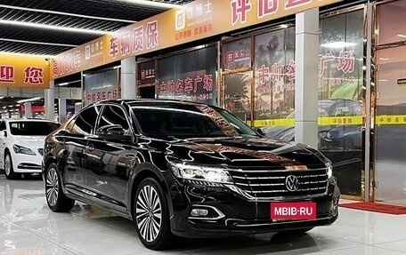 Volkswagen Passat B8 рестайлинг, 2021 год, 2 298 000 рублей, 2 фотография