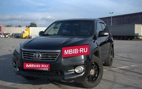 Toyota RAV4, 2010 год, 1 750 000 рублей, 2 фотография