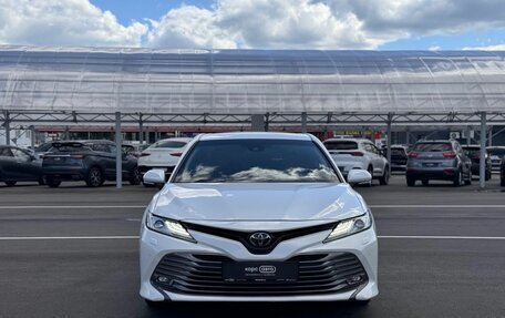 Toyota Camry, 2018 год, 2 870 000 рублей, 2 фотография