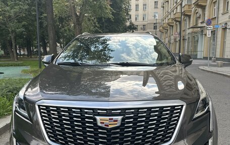 Cadillac XT5 I рестайлинг, 2020 год, 4 100 000 рублей, 2 фотография