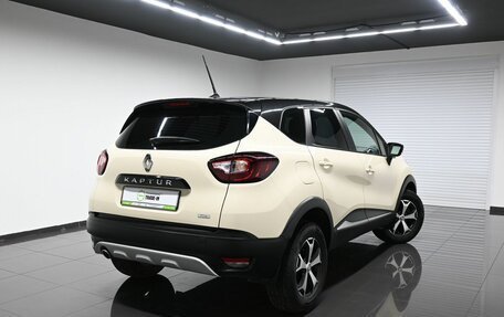 Renault Kaptur I рестайлинг, 2020 год, 1 895 000 рублей, 2 фотография