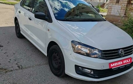 Volkswagen Polo VI (EU Market), 2019 год, 1 100 000 рублей, 1 фотография