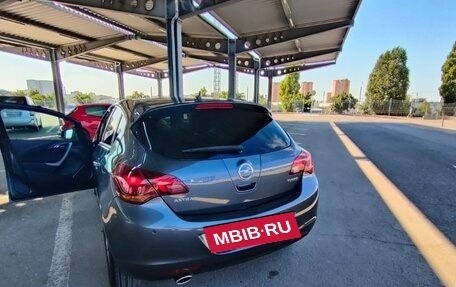 Opel Astra J, 2012 год, 1 050 000 рублей, 6 фотография