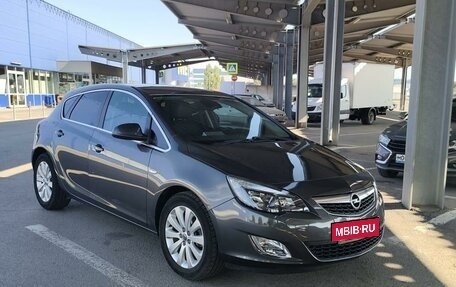 Opel Astra J, 2012 год, 1 050 000 рублей, 4 фотография