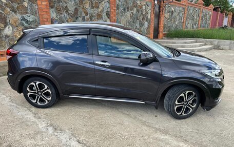 Honda Vezel, 2016 год, 1 750 000 рублей, 1 фотография