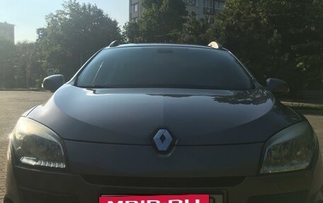 Renault Megane III, 2010 год, 900 000 рублей, 2 фотография