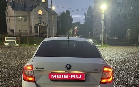 Skoda Rapid I, 2015 год, 850 000 рублей, 3 фотография