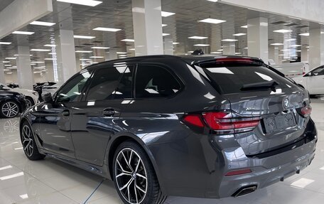 BMW 5 серия, 2021 год, 5 555 000 рублей, 4 фотография