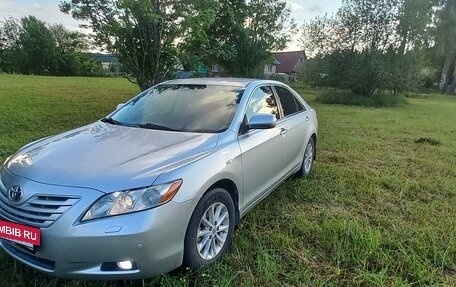 Toyota Camry, 2006 год, 1 150 000 рублей, 2 фотография