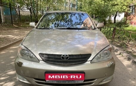 Toyota Camry V40, 2004 год, 699 000 рублей, 2 фотография