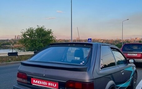 Mazda 323, 1991 год, 210 000 рублей, 3 фотография