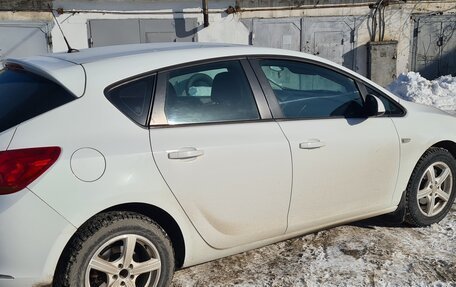 Opel Astra J, 2012 год, 810 000 рублей, 3 фотография