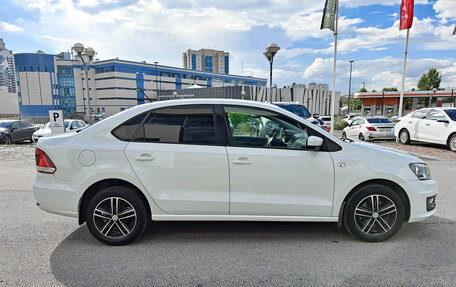 Volkswagen Polo VI (EU Market), 2016 год, 1 081 000 рублей, 3 фотография