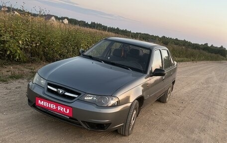 Daewoo Nexia I рестайлинг, 2013 год, 450 000 рублей, 1 фотография