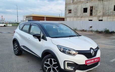 Renault Kaptur I рестайлинг, 2017 год, 1 830 000 рублей, 3 фотография