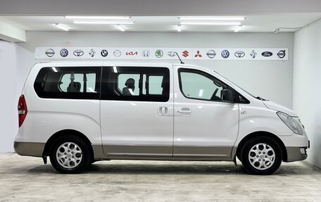 Hyundai H-1 II рестайлинг, 2012 год, 1 799 000 рублей, 7 фотография