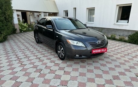 Toyota Camry, 2008 год, 1 070 000 рублей, 2 фотография