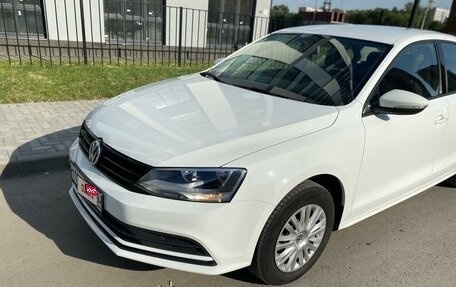 Volkswagen Jetta VI, 2018 год, 1 620 000 рублей, 3 фотография