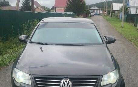 Volkswagen Passat B6, 2007 год, 750 000 рублей, 2 фотография