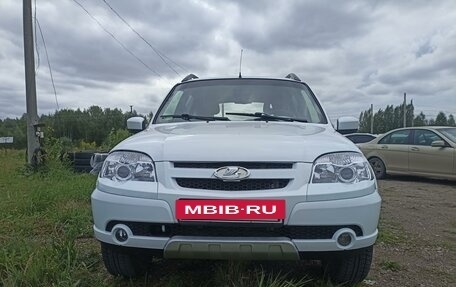 Chevrolet Niva I рестайлинг, 2013 год, 599 000 рублей, 2 фотография