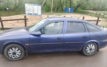 Opel Vectra B рестайлинг, 1996 год, 125 000 рублей, 2 фотография