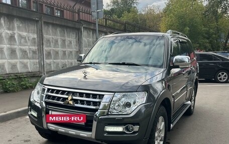 Mitsubishi Pajero IV, 2021 год, 4 990 000 рублей, 2 фотография