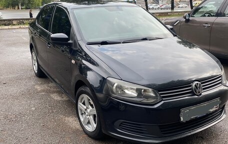 Volkswagen Polo VI (EU Market), 2011 год, 890 000 рублей, 2 фотография