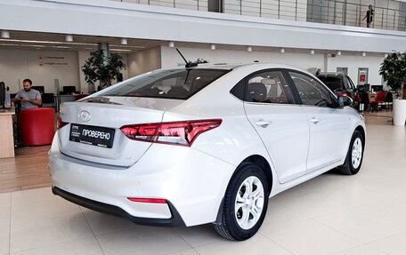 Hyundai Solaris II рестайлинг, 2017 год, 1 495 000 рублей, 5 фотография