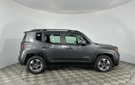 Jeep Renegade I рестайлинг, 2018 год, 1 749 000 рублей, 4 фотография