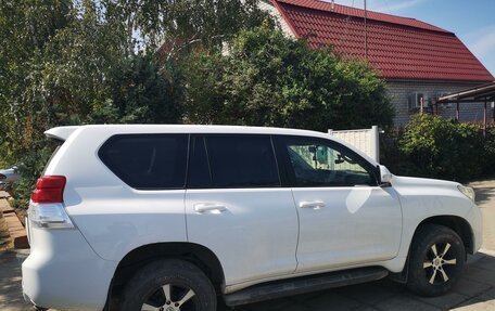 Toyota Land Cruiser Prado 150 рестайлинг 2, 2012 год, 3 400 000 рублей, 1 фотография