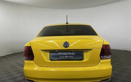 Volkswagen Polo VI (EU Market), 2017 год, 600 000 рублей, 2 фотография